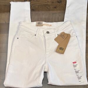 Levi's Women's High Rise Skinny White Jeans